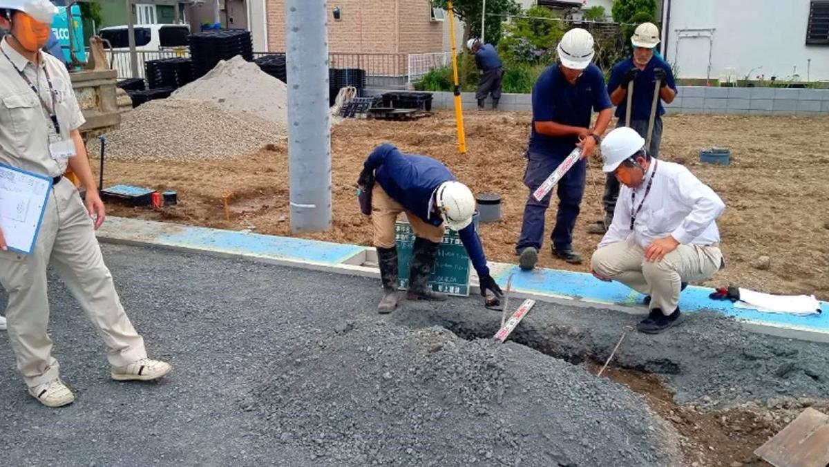 中間検査の様子